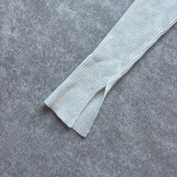 NWT Reformation Cashmere Sweater - Picture 3 of 5